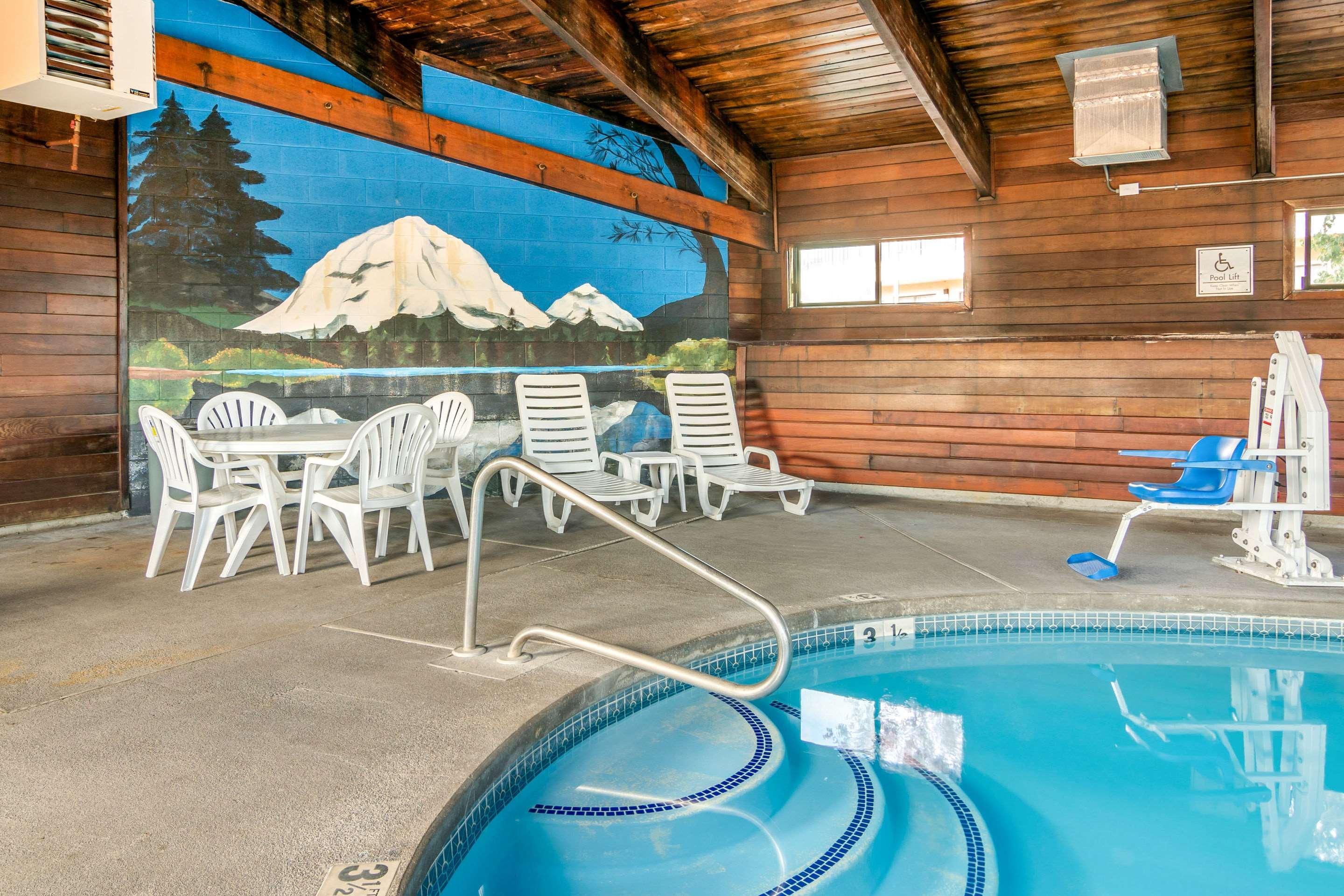 Quality Inn Klamath Falls - Crater Lake Gateway Екстериор снимка