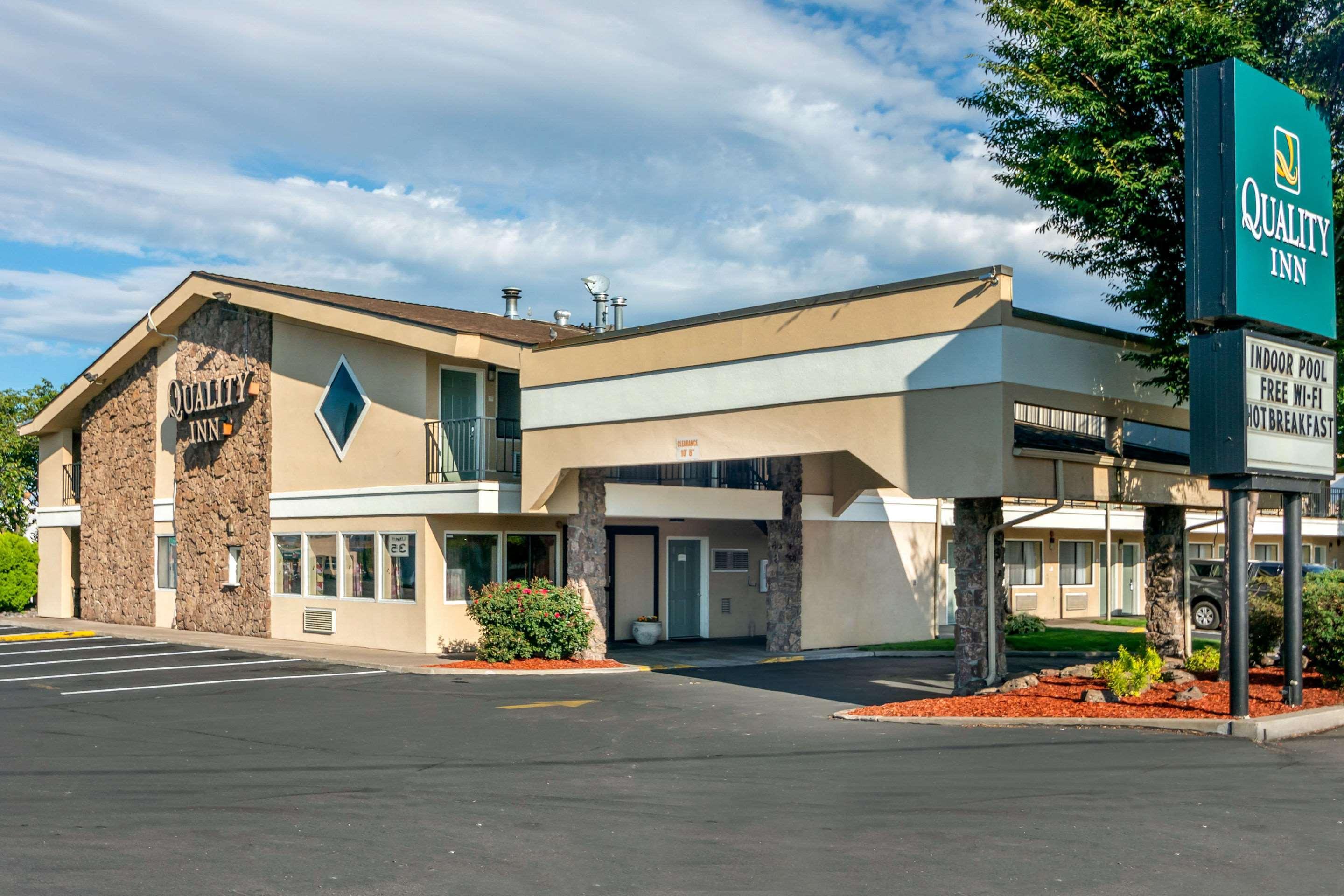 Quality Inn Klamath Falls - Crater Lake Gateway Екстериор снимка